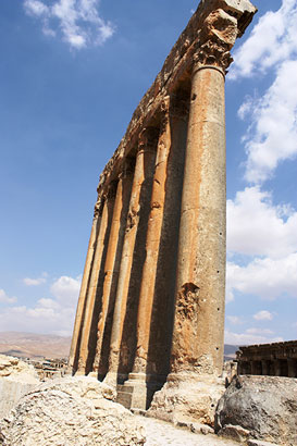 Temple-of-Jupiter-baalbeck-lebanon-traveler