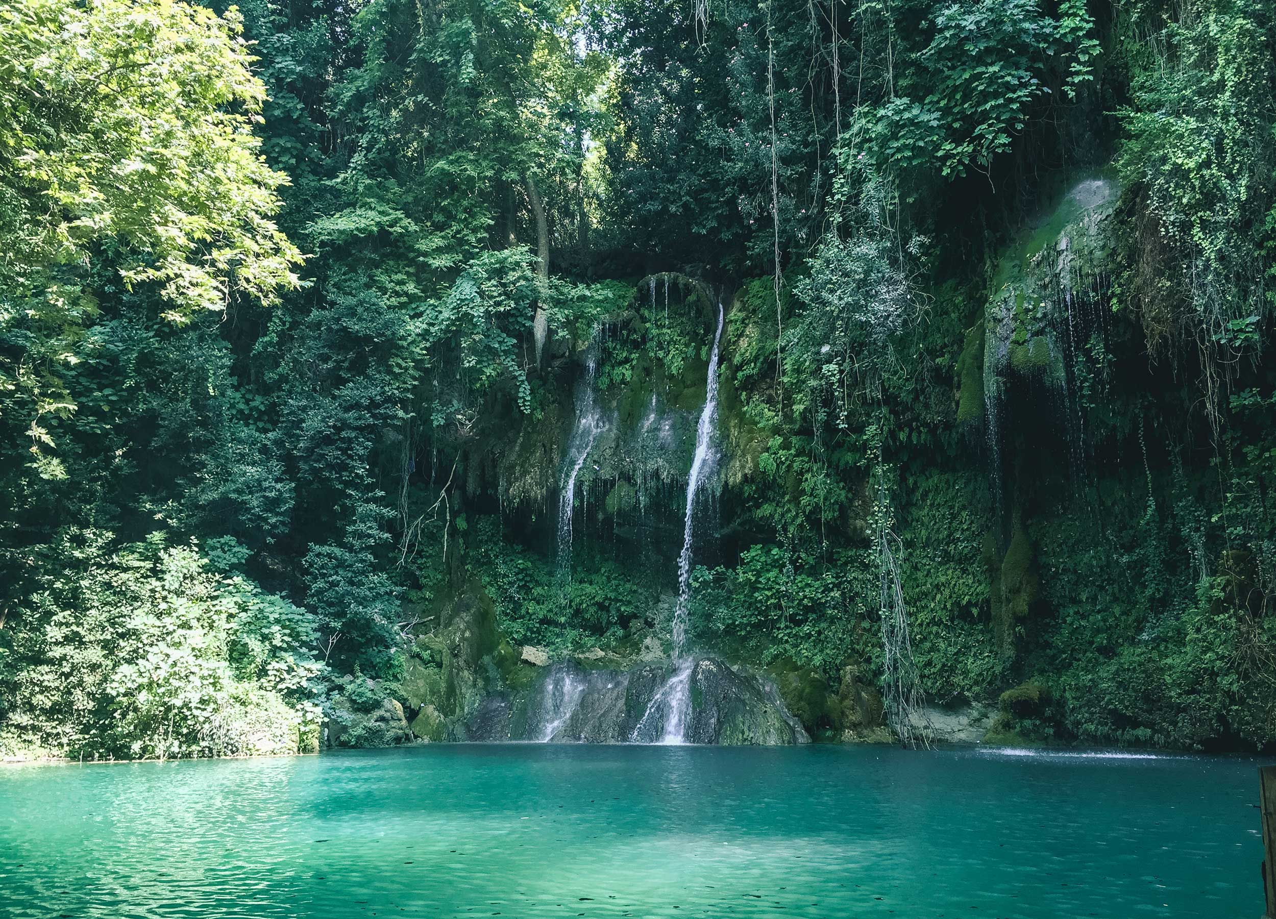 5-epic-waterfalls-to-visit in-lebanon-baakline-shouf-lebanon-travel