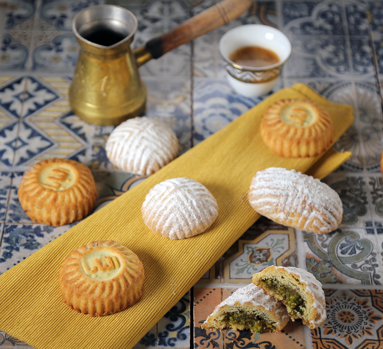 Маамуль. Печенье Маамуль. Форма для арабского печенья Маамуль. Печенье Маамуль с финиковой начинкой.