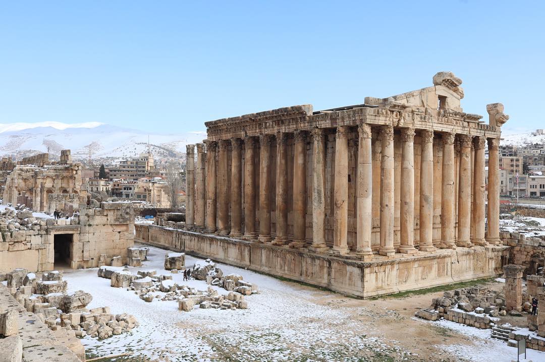 Baalbeck-lebanon-traveler-tourism