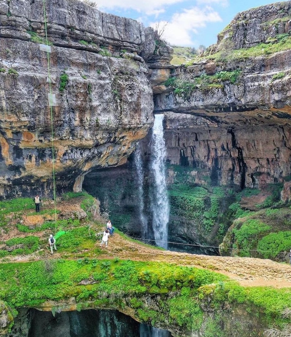 Btaara-tannourine-lebanon-traveler-tourism