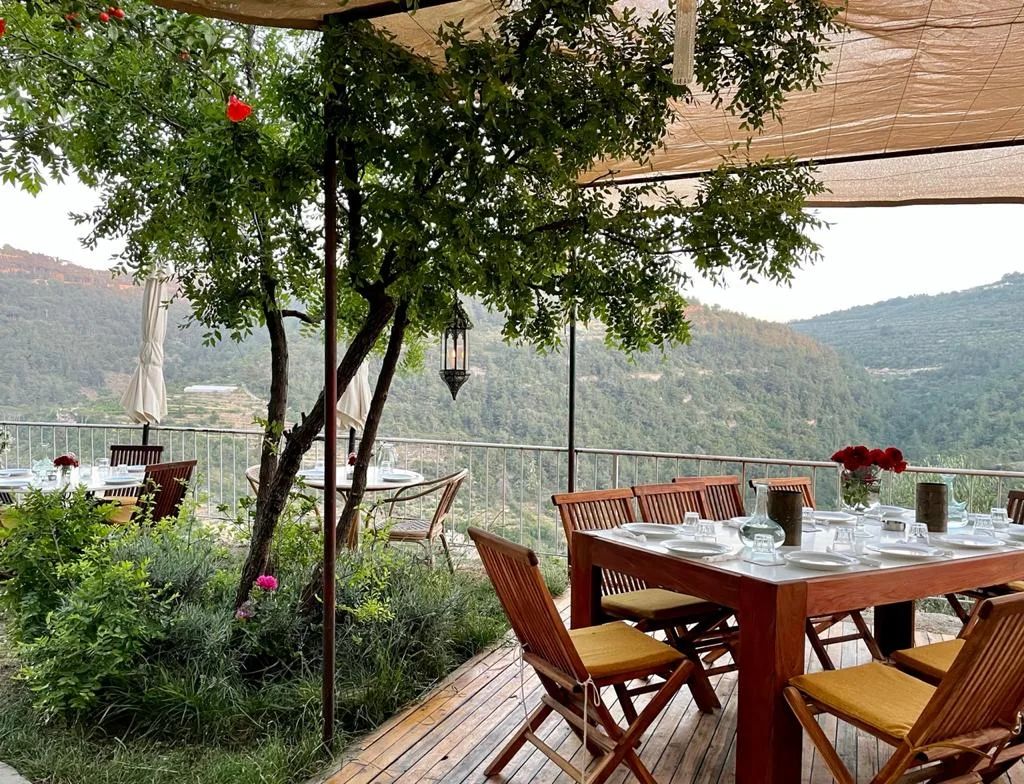 beyt-el-jabal-guesthouse-lebanon-traveler-tourism