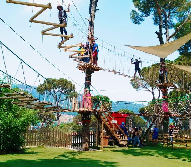 hillout-village-picnic-lebanon-traveler-tourism