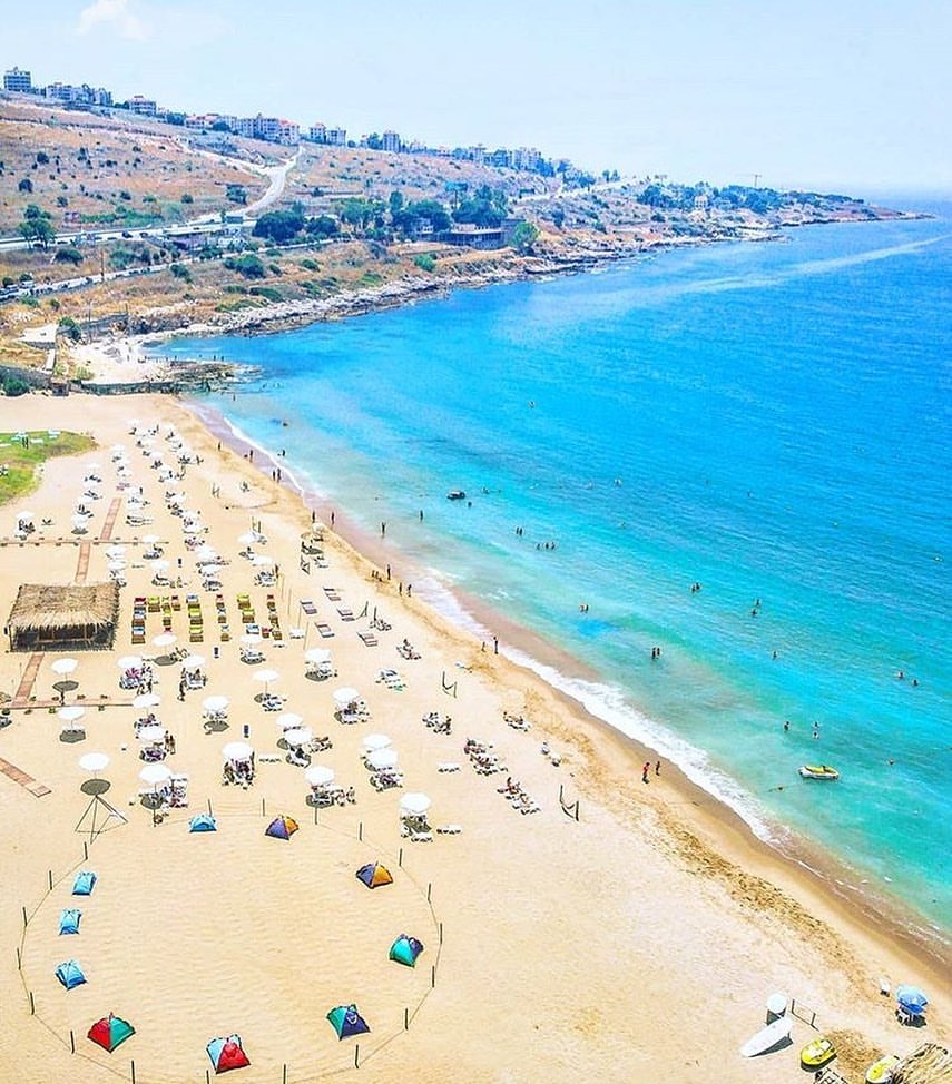 al-damour-coast-beach-lebanon-traveler-tourism