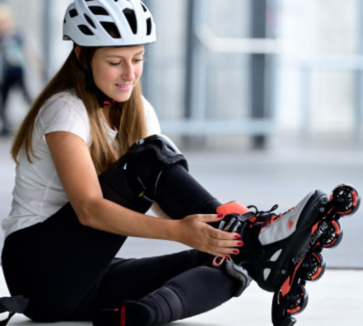 SkatingWithHelmets-Top-Rated-Skates-and-Scooters-for-all-Ages-and-Skill-Levels-at-Decathlon