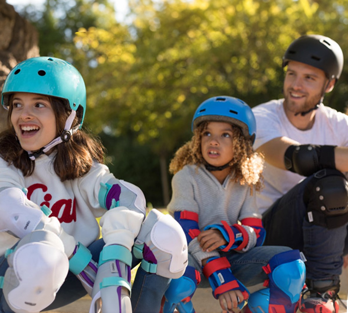 Skateboarding-Helmets-and-pads-Top-Rated-Skates-and-Scooters-for-all-Ages-and-Skill-Levels-at-Decathlon